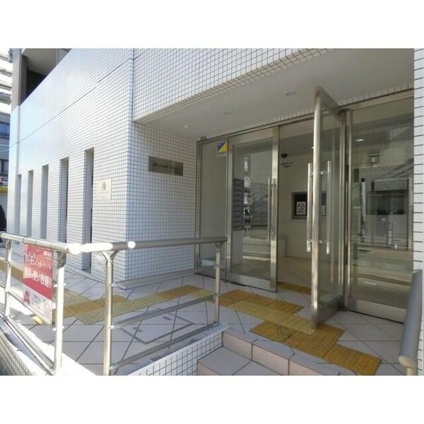 エントランス(☆このお部屋は仲介手数料0円です☆)