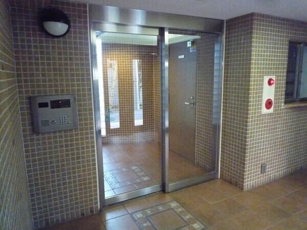 エントランス(☆このお部屋は仲介手数料0円です☆)