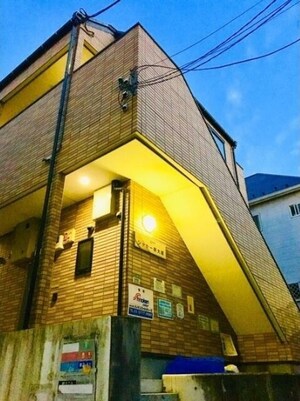 シャトー新大塚外観写真