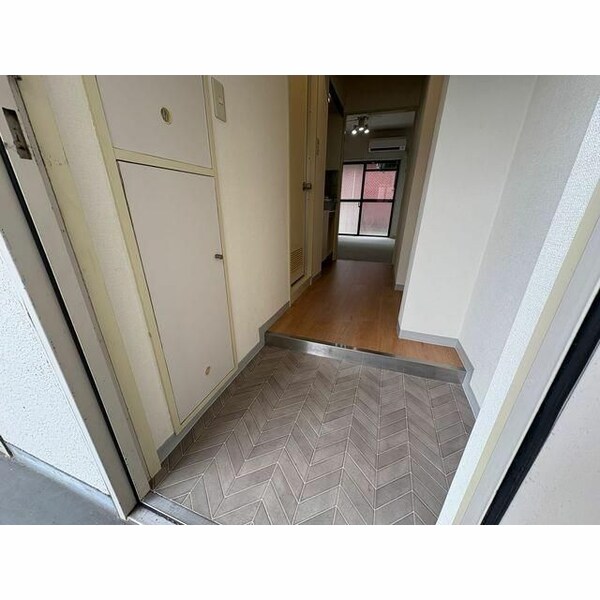 玄関(☆このお部屋は仲介手数料0円です☆)