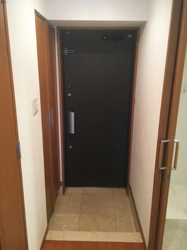 玄関(☆このお部屋は仲介手数料0.55ヶ月☆)
