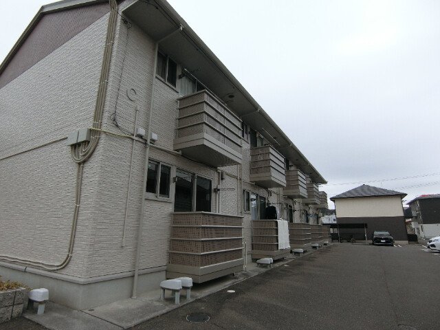 レセンテ松村　C棟