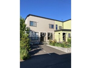 西野4条2丁目　メゾネット外観写真