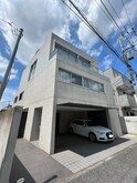 根津フラッツ