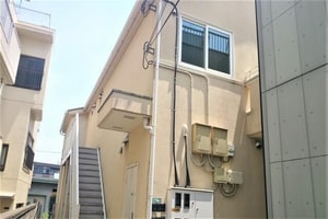 グリーンフォレスト　２０２号室外観写真