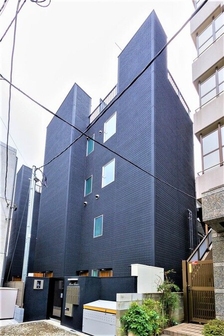 ＬＡＶＡ　ＴＯＷＥＲ（ラヴァタワー）外観写真