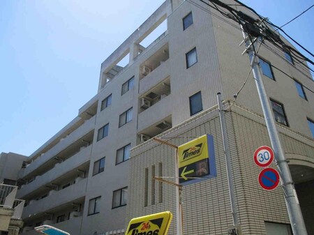 カサラヴィタ目白外観写真