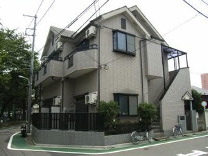 ブレセッド芳桑外観写真