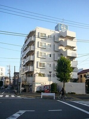 グローリア初穂小豆沢外観写真