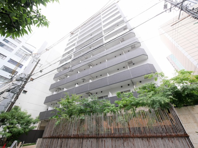 Ｗ．Ｏ．Ｂ．ＵＭＥＤＡ