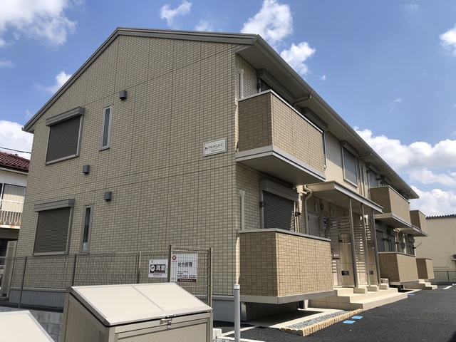 クレセントＣ