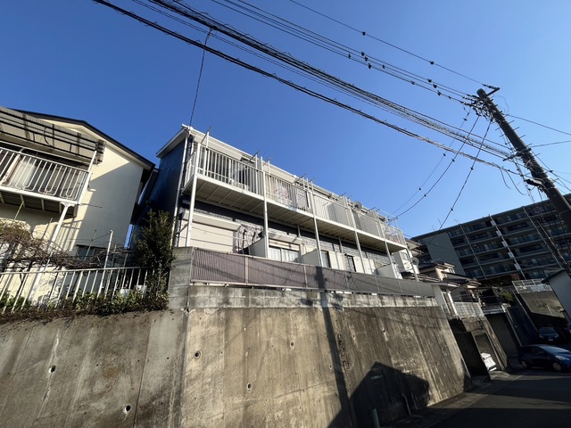 スプリングハウス【00】