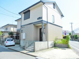 ファミール愛甲外観写真