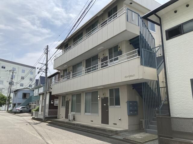グレイスジュン
