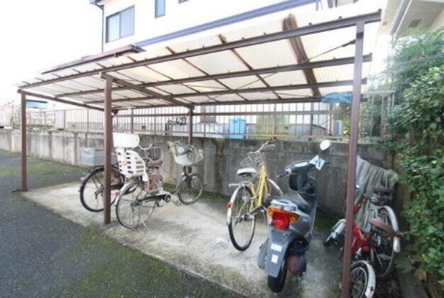 リバーヒルズ