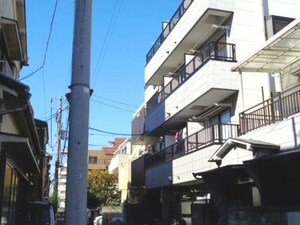 サニーシャンブル外観写真