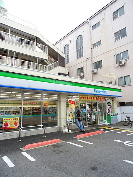 物件内観写真24　(ファミリーマート 西成松店 895m)