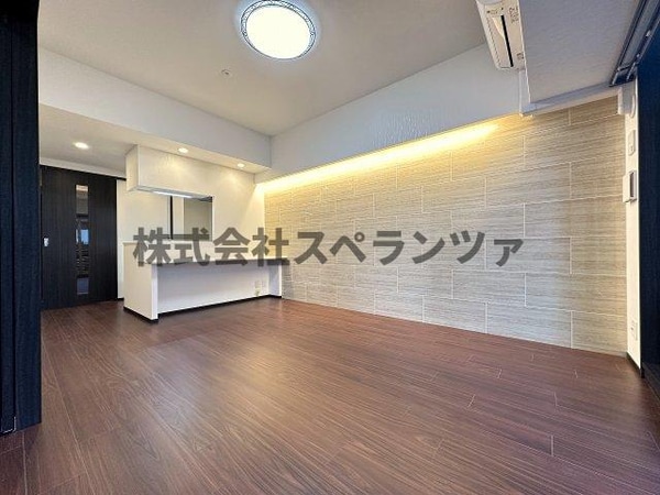 内装他