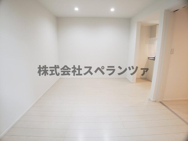 内装他