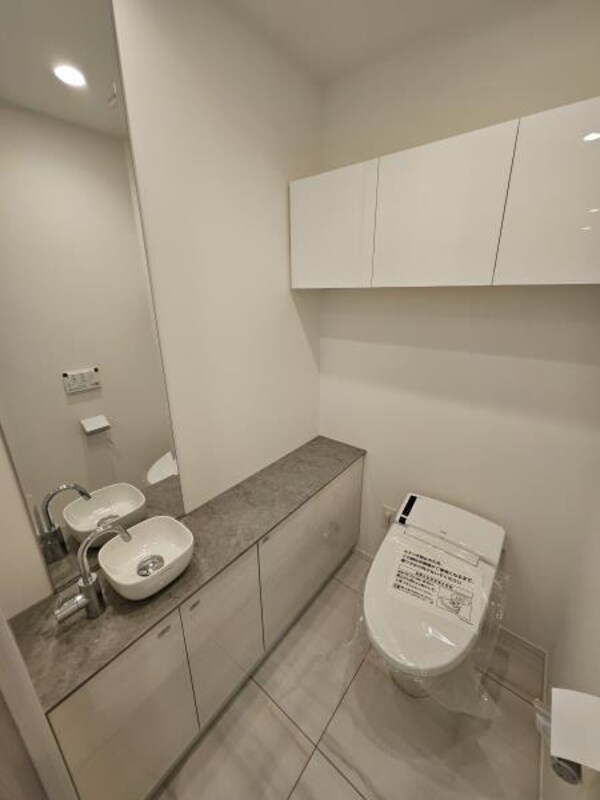 トイレ(ゆったりとした空間のトイレです)
