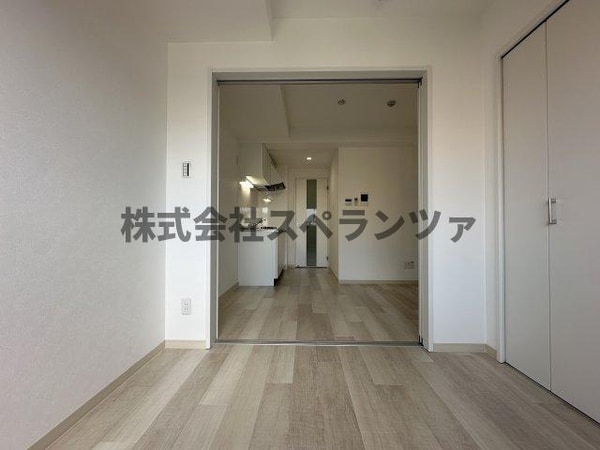 内装他