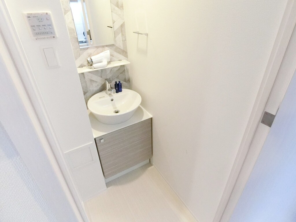 物件内観写真6　(内装です)