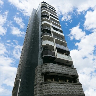 物件外観写真1　(建物外観を気になさる方へ、見た目の良い物件です)