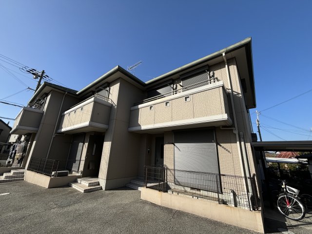 シャーメゾンまつや