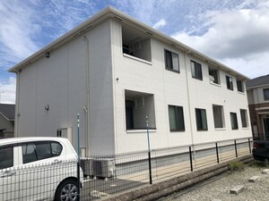 アルモディモーラ外観写真