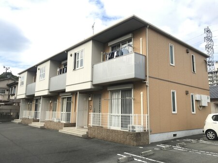 シャーメゾン土山外観写真