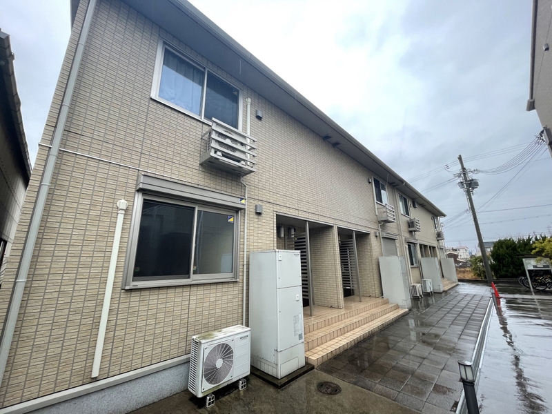 セジュールアカネ　A棟