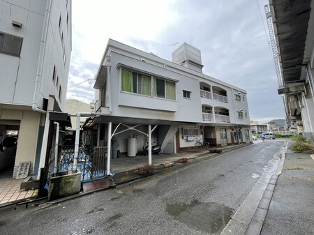 竹内マンション西棟外観写真