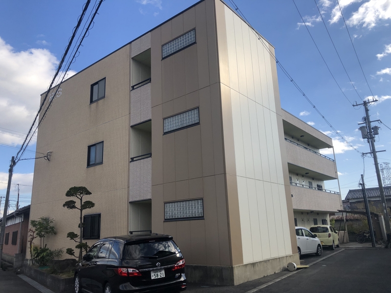 ロイヤルサハホリ