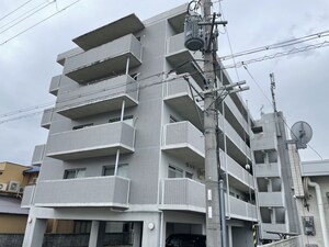 ウエストヒルズ外観写真
