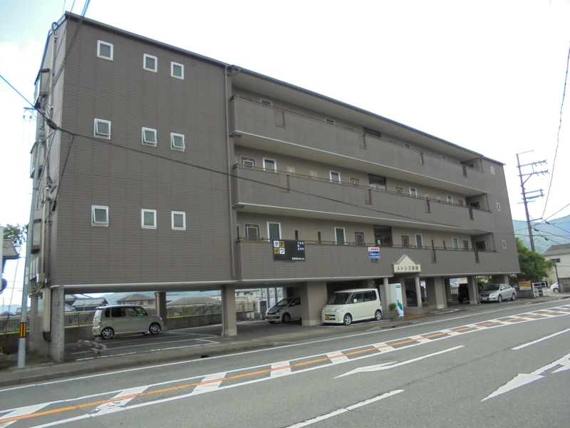 メトレス神崎