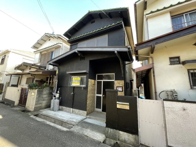 二見町福里戸建