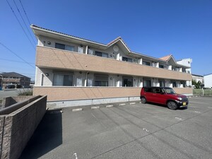 コゥジィーコート外観写真