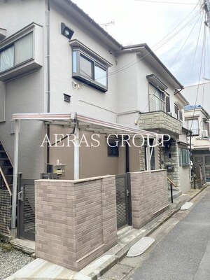 中央8丁目貸家外観写真