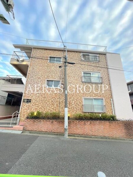 日建ハイツ外観写真