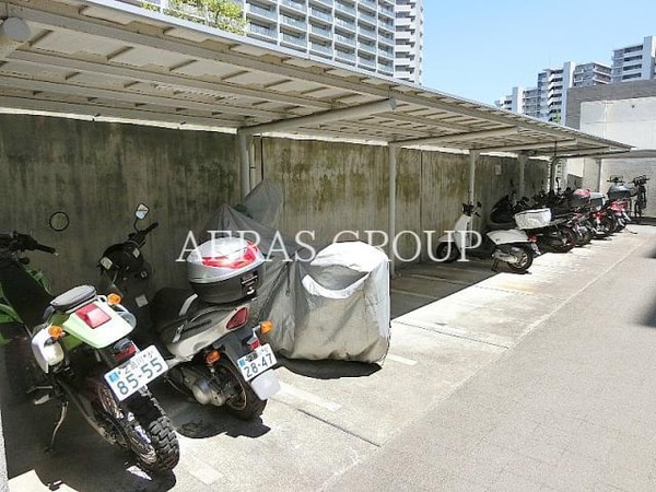 敷地内/建物(★バイク置場★)