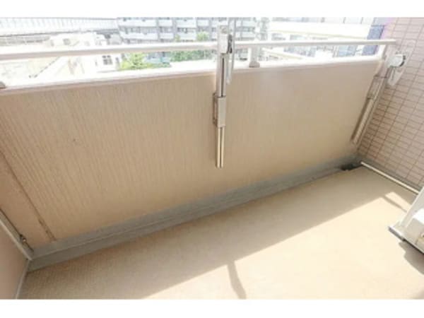 バルコニー(別号室参照)