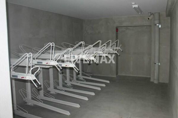 駐車場(駐輪場)