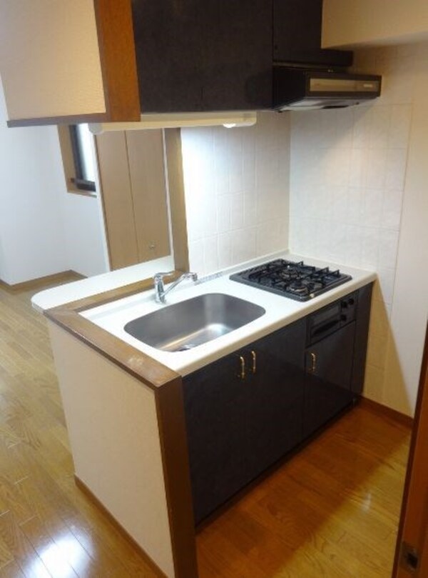 キッチン(★《見学予約受け付け中》設備充実のハイグレード賃貸マンション)