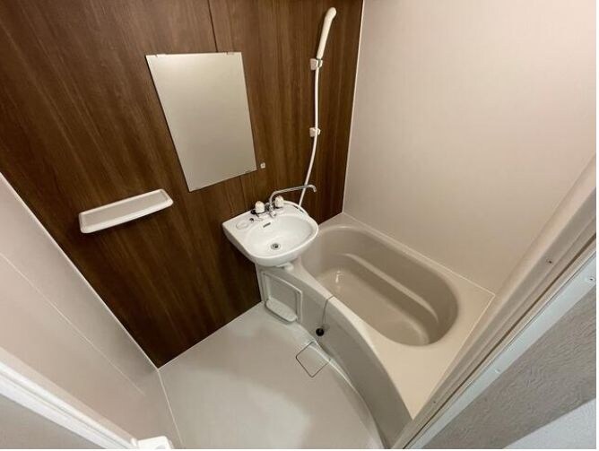 物件内観写真6　(別号室参照)