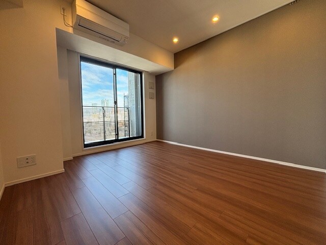 物件内観写真8　(別号室参考写真)