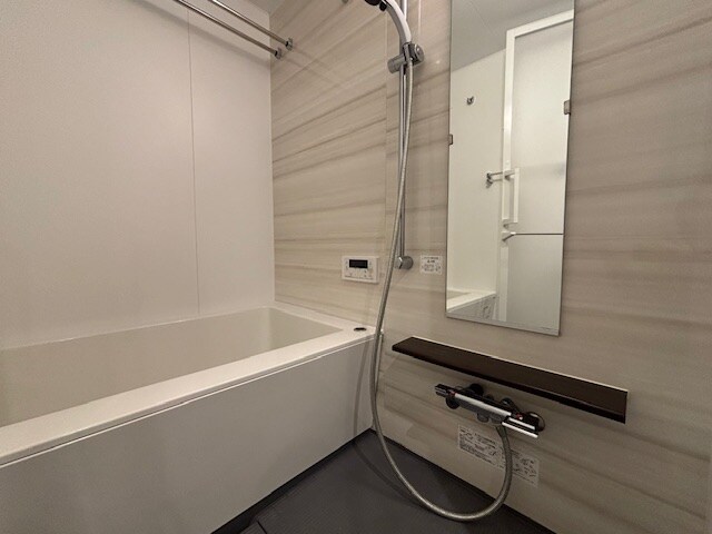 物件内観写真9　(別号室参考写真)