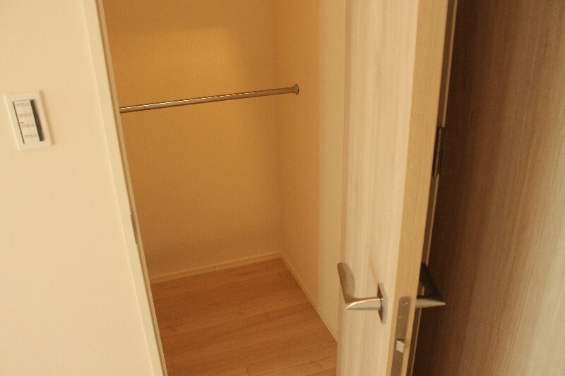 物件内観写真15　(★《見学予約受け付け中》・シリーズ型ハイグレードマンション★)