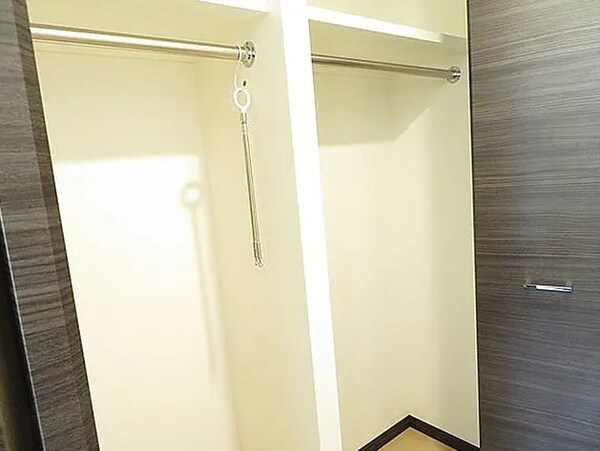 収納(別号室参照)