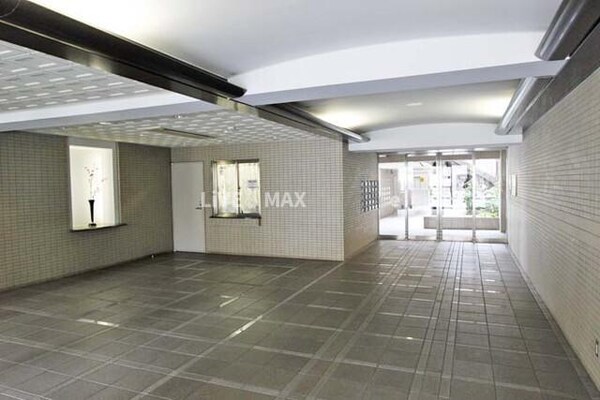 ロビー・ラウンジ