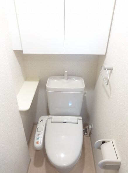 物件内観写真11　(別号室参考写真)